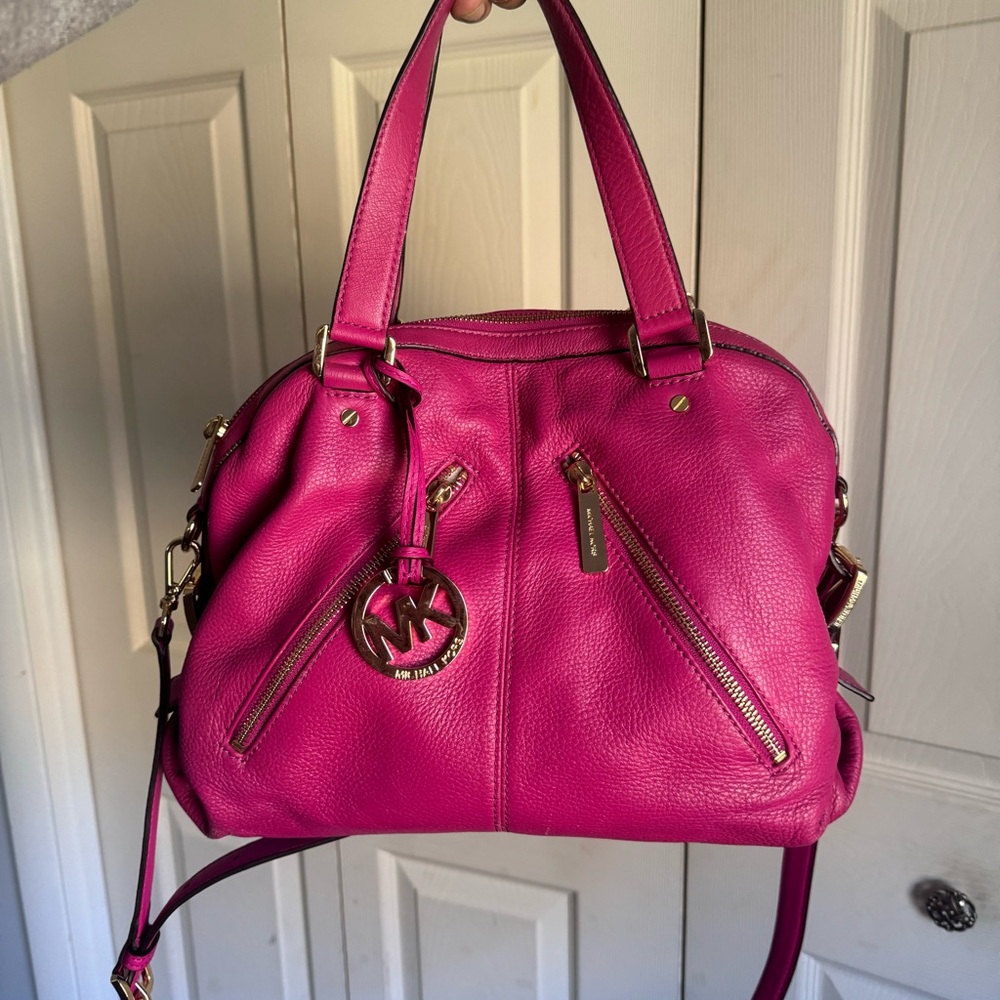 Michael KORS preloved hot pink shoulder/ crossbody bag